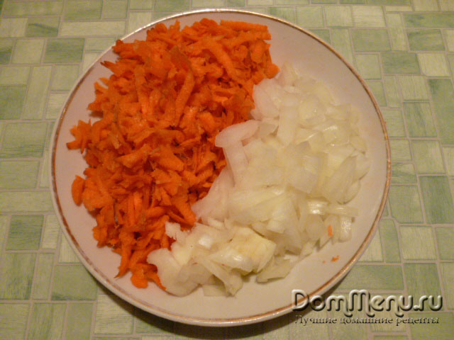 Лук и морковь для подливки